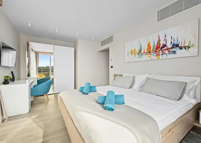 Palma - Am Fuer 6 Personen By Interhome Πούλα