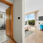 Palma - Am Fuer 6 Personen By Interhome * Pula