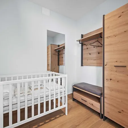 Palma - Am Fuer 6 Personen By Interhome Πούλα