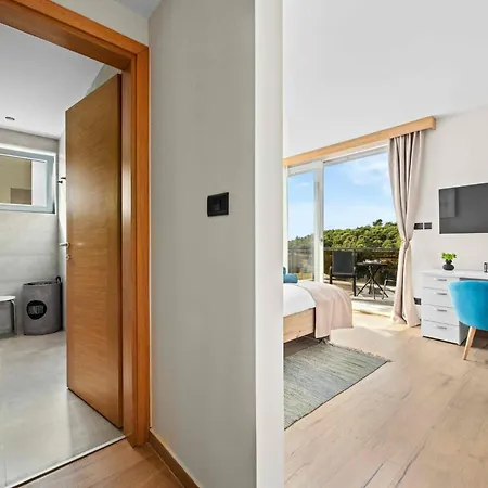 Palma - Am Fuer 6 Personen By Interhome * Πούλα