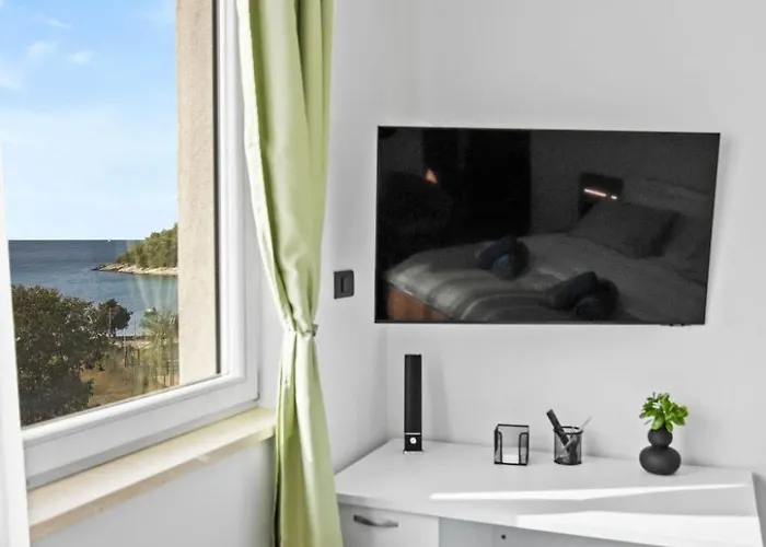 Palma - Am Fuer 6 Personen By Interhome * Pula