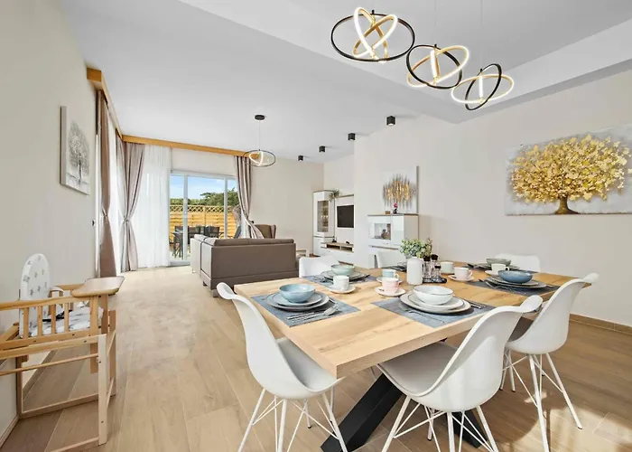 Palma - Am Fuer 6 Personen By Interhome *